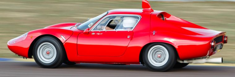 Il fenomeno dei raduni di auto classiche in tutto il mondo