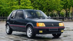 Peugeot 205 GTI: la piccola bomba che segnò una generazione