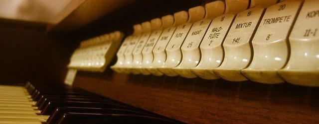 La sfida eterna tra cambio manuale e automatico