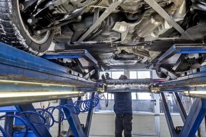 Come leggere i dati di una scheda tecnica auto